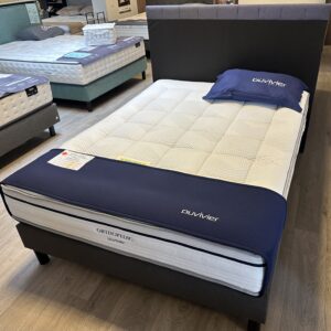 Magasin de canapés dans le 79