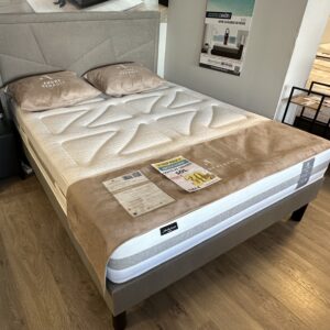 Magasin de canapés dans le 79